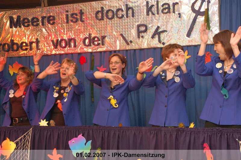 102.jpg