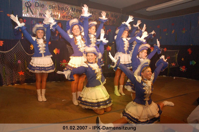 141.jpg
