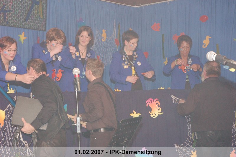 169.jpg
