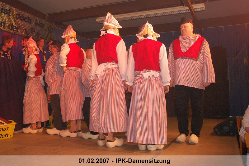 271.jpg