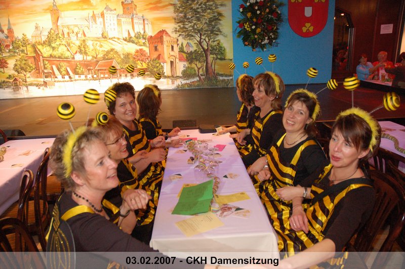 010.jpg