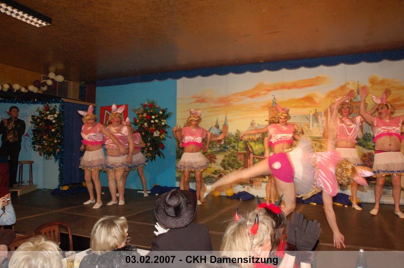 060.jpg