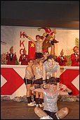 053.jpg