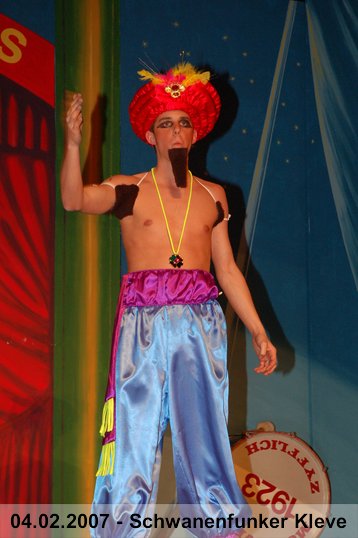 203.jpg