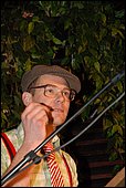 063.jpg