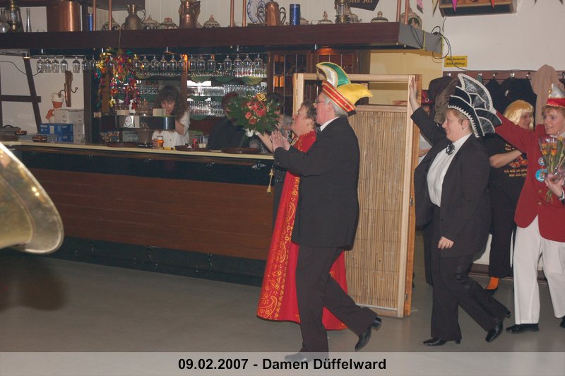 062.jpg
