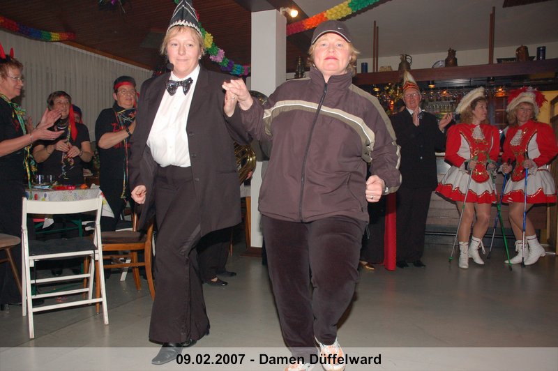 070.jpg