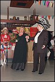 073.jpg
