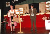052.jpg