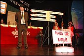 053.jpg