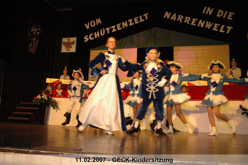 051.jpg