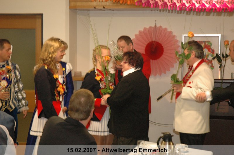 010.jpg