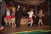 071.jpg