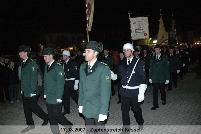 010.jpg