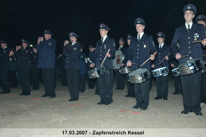 030.jpg