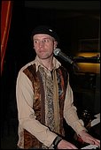 065.jpg