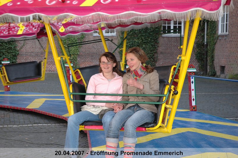 070.jpg