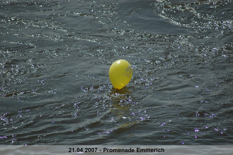 062.jpg