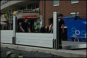 051.jpg