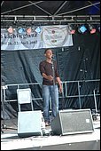 100.jpg