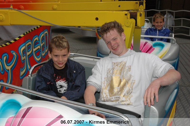 009.jpg