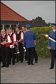 051.jpg