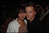 063.jpg