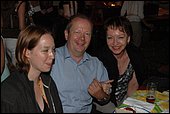 066.jpg