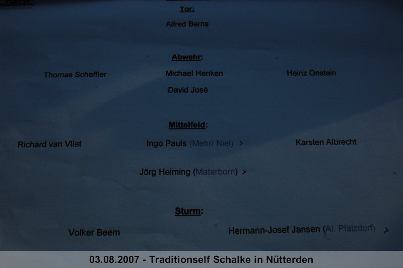 051.jpg