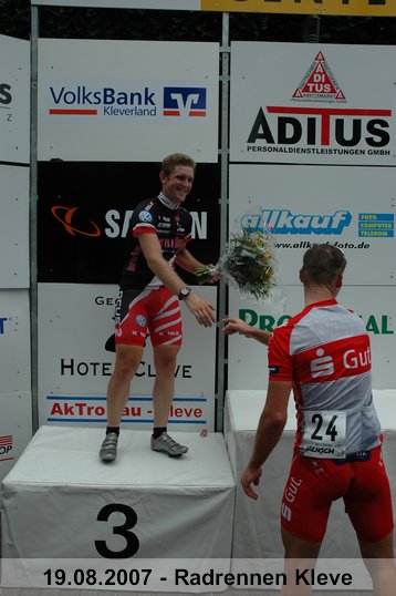 209.jpg