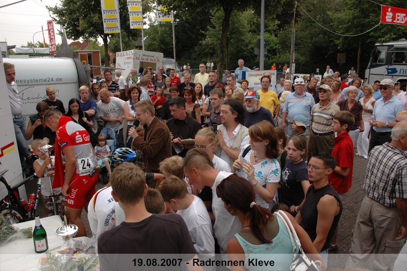 216.jpg