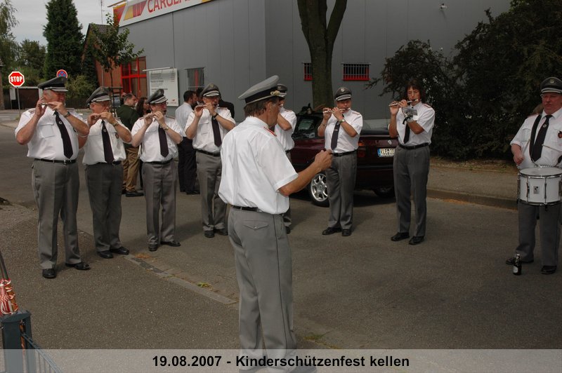 030.jpg