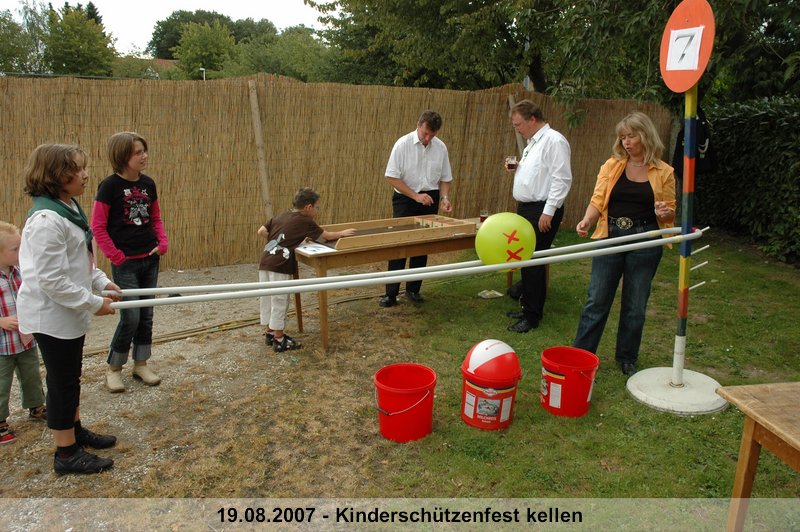 050.jpg