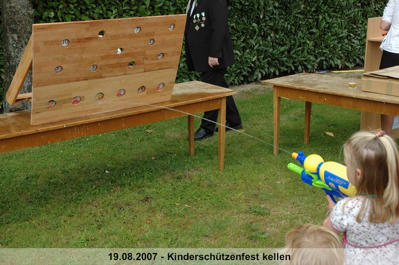 066.jpg