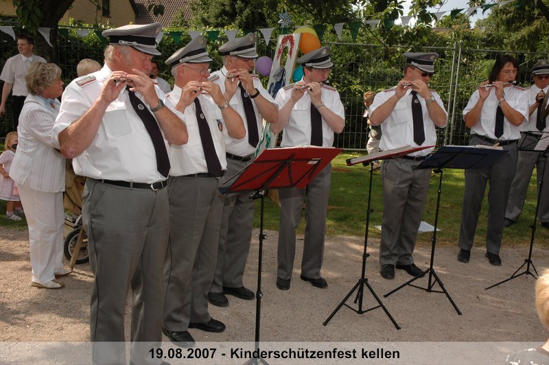 072.jpg